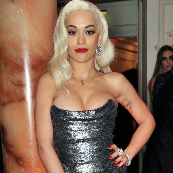 Ylli botëror Rita Ora tregon jetën si refugjate / Rrëfimi…
