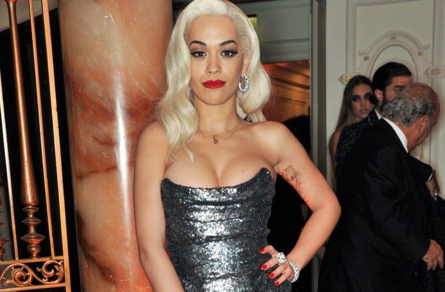 Ylli botëror Rita Ora tregon jetën si refugjate / Rrëfimi&hellip;